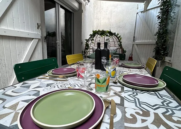 Σπίτι διακοπών House Patio Air Conditioning Elegant Decoration *